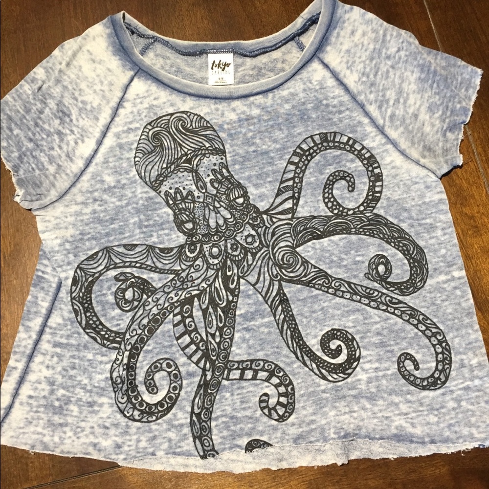 LIGHT BLUE TOKYO DARLING OCTOPUS CROP TOP